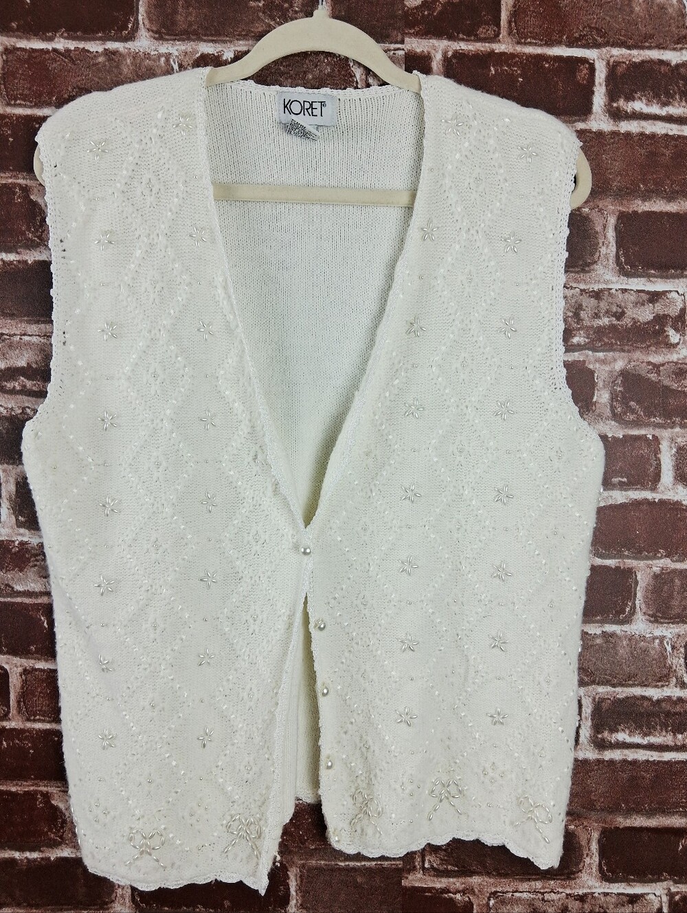 Cottagecore Cardigan White Beaded V Neck Delicate Chunky Knit Feminine M Crochet